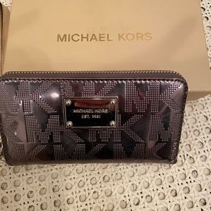 Never used Michael Kors wristlet wallet